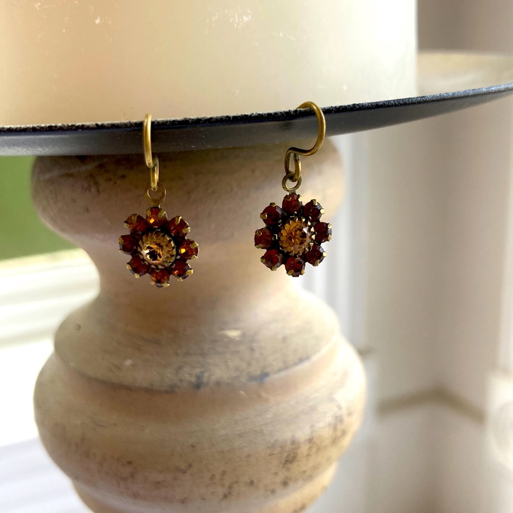 Drop Amber colored stone earrings - Picture 2 of 3